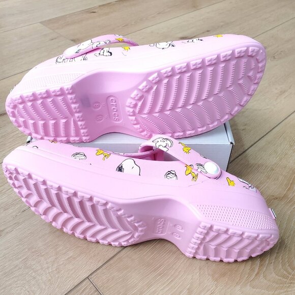 Crocs Peanuts Snoopy Woodstock Mary Jane Clog Pink 211130-90H Womens Size 10 NEW - Picture 8 of 8